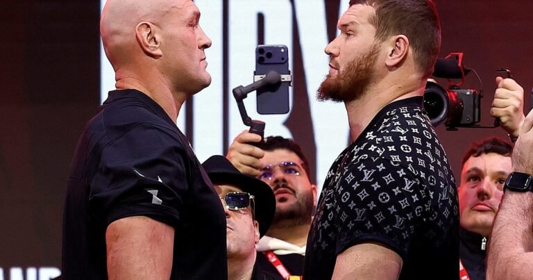 Tyson Fury vs Arslanbek Makhmudov: a qué hora es y cómo ver en vivo