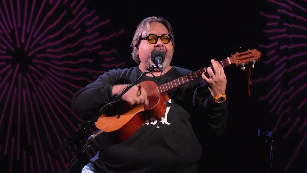 Tico Páez y el cuatro: un viaje por la música de Venezuela