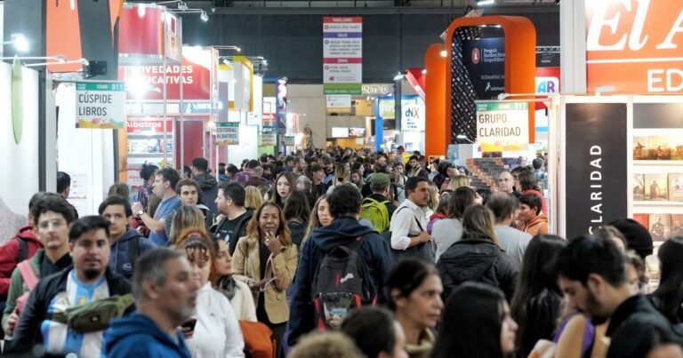 Feria del Libro 2026: los recomendados de hoy 28 de abril