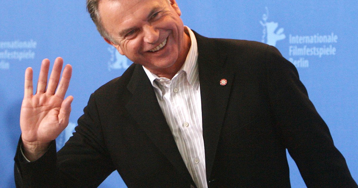 Sam Neill, la estrella de Jurassic Park, se curó tras cinco años de tratamiento: "Ya no hay cáncer en mi cuerpo"