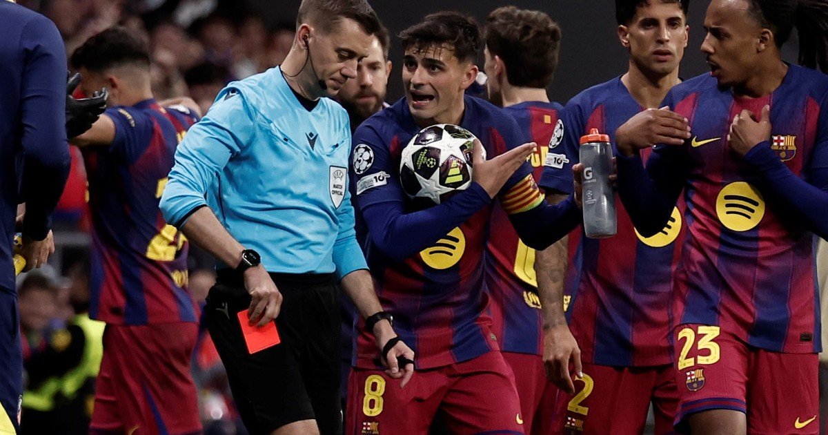 "Vergüenza": Laporta en llamas con el arbitraje, tras la eliminación del Barcelona ante el Atlético de Simeone