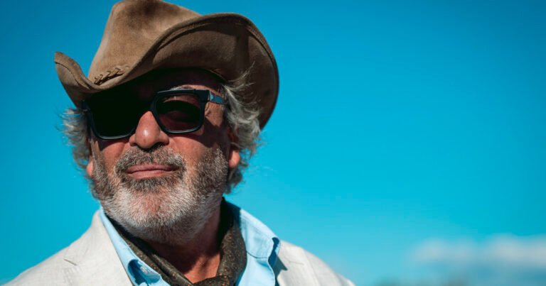 Habla el autor de Lamento Boliviano, el primer tema de rock argentino que logró el billón de escuchas en Spotify gracias a los Enanitos Verdes