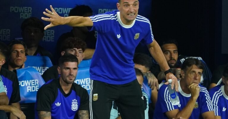 Lionel Scaloni valoró la "reacción" de la Selección ante Zambia: el anticipo de un Mundial "durísimo", Messi y su "tristeza" por la eliminación de Italia