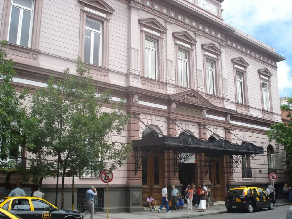 Dos bebés fueron cambiadas al nacer y lo descubrieron 40 años después