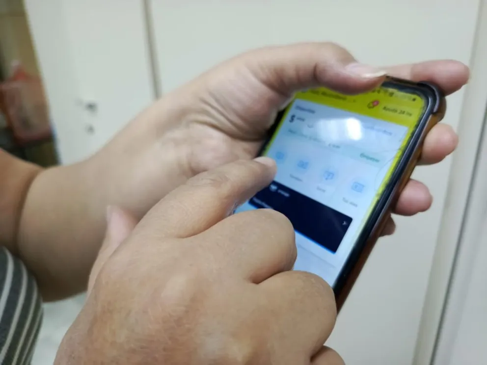 Perdió el celular en Trelew y luego constató que le habían gastado 400 mil pesos de su cuenta