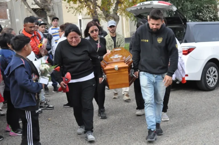 La Fiscalía tiene bajo vigilancia a la madre y al padrastro de Ángel