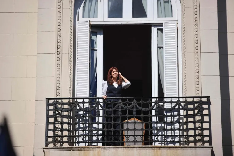 La Justicia ordenó restituir la pensión a Cristina Kirchner