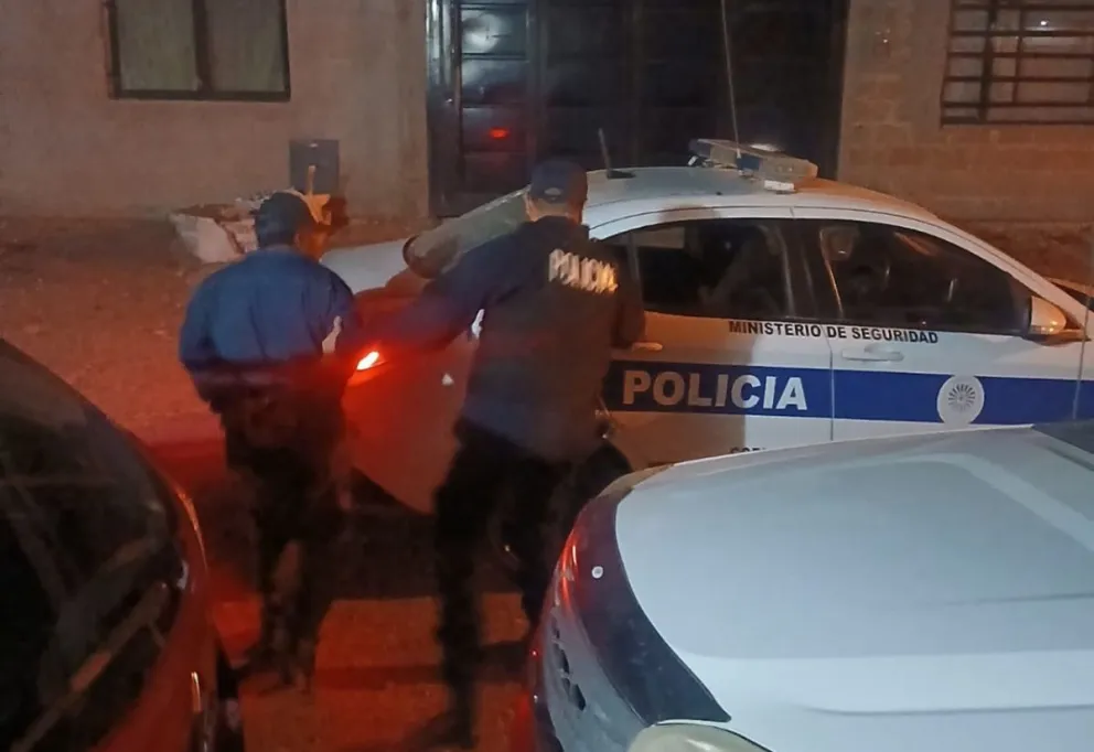 Detienen a un hombre en el barrio Moure por violar una restricción de acercamiento