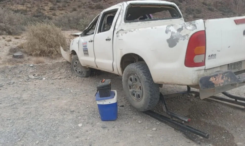 Grave vuelco en Ruta 25, en cercanías de Las Plumas