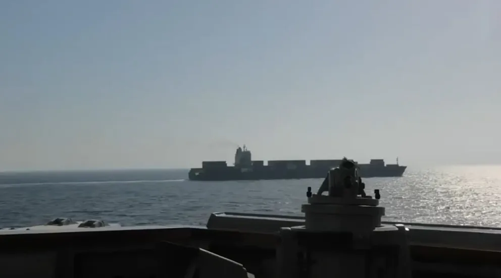 Estados Unidos interceptó un buque de Irán en el Golfo de Omán