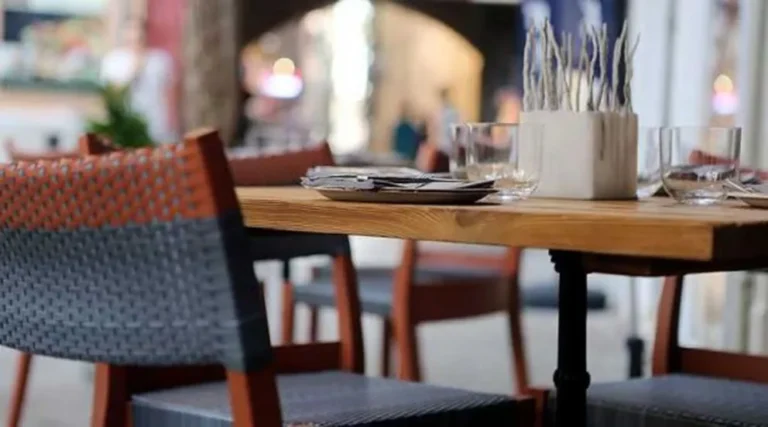 Comercio, en alerta: el plan de los gastronómicos para "pasar la tormenta" en Comodoro