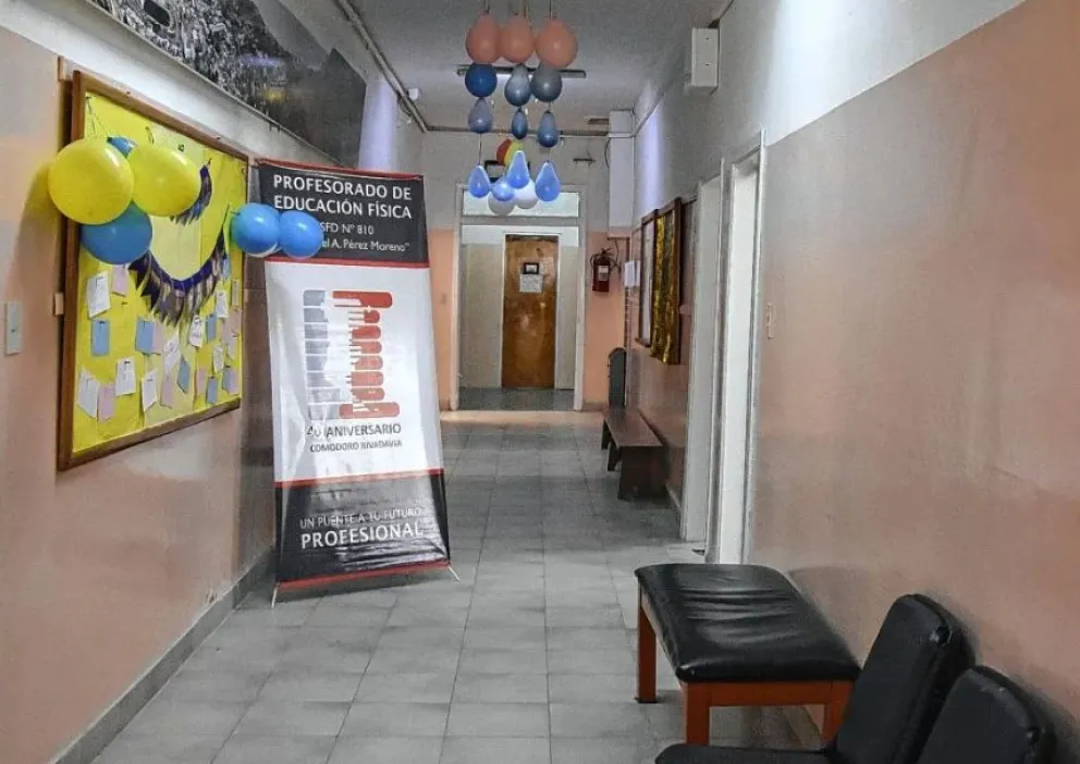 El ISFD N° 810 abre convocatoria para cubrir cargos docentes en diversas tecnicaturas y profesorados