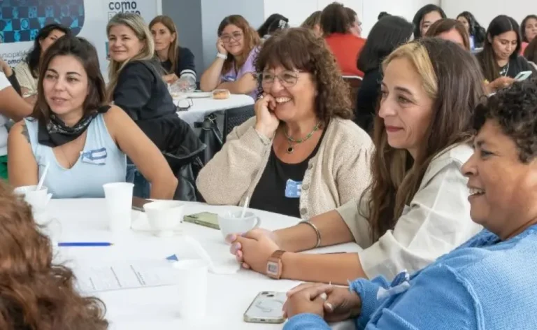 Convocan a mujeres a participar del espacio "Reconstruyéndonos en red" durante el mes de abril