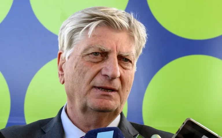 Ziliotto presentó un amparo contra la reforma de la Ley de Glaciares y pidió suspender su aplicación