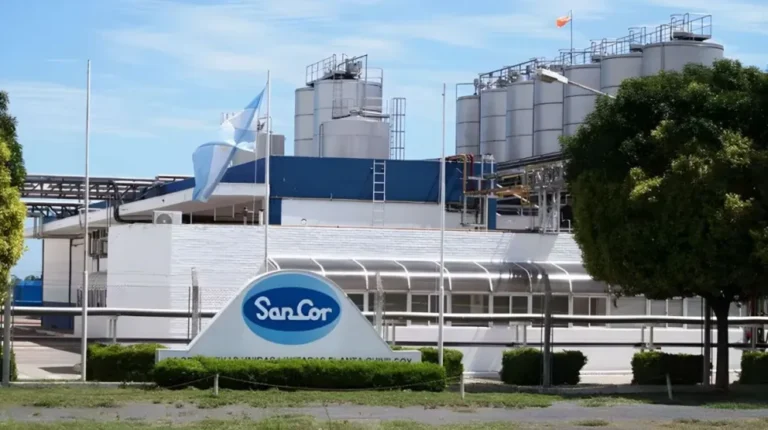 La histórica cooperativa láctea Sancor pidió su propia quiebra