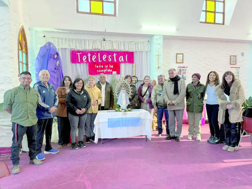 Rawson: La Virgen malvinera realizó una recorrida de fe por distintos barrios de la capital