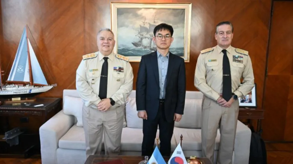 Corea del Sur distinguió a la Prefectura Naval Argentina por el exitoso rescate en Comodoro Rivadavia