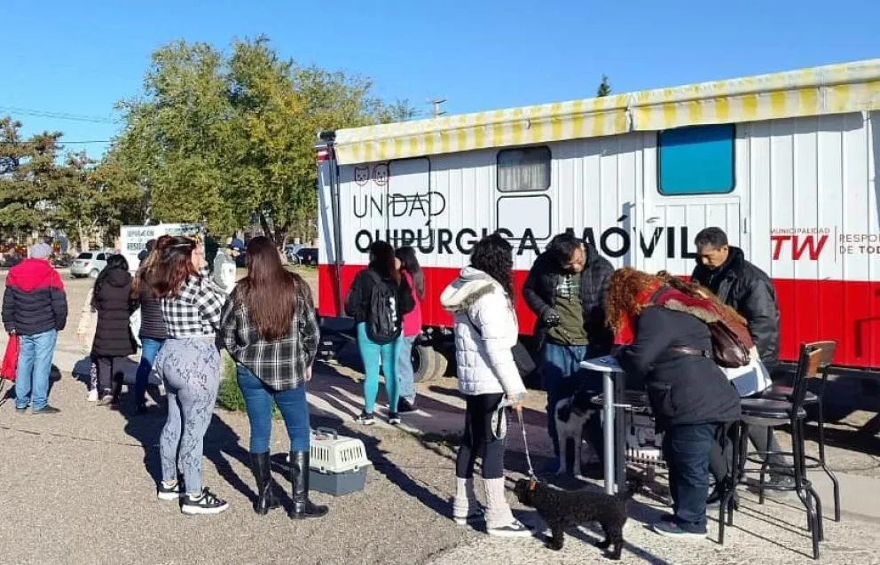 Trelew celebró el Día del Animal con actividades en la Laguna Chiquichano
