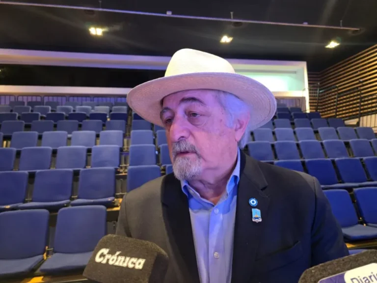 Macharashvili: “En 30 a 60 días podrían estar listas las primeras viviendas para damnificados”