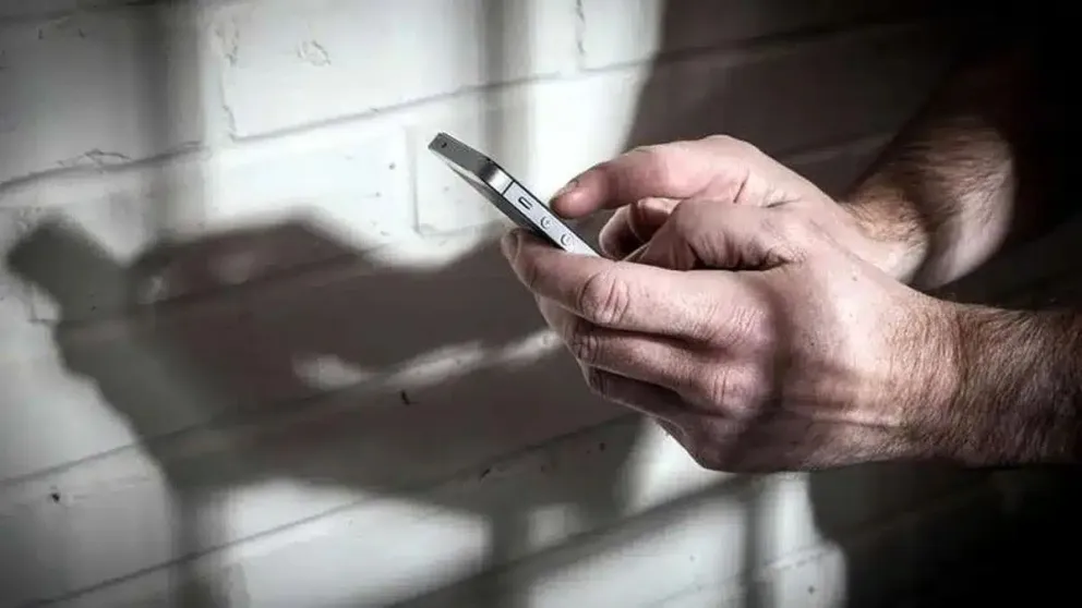 Chubut prohibió los celulares en cárceles