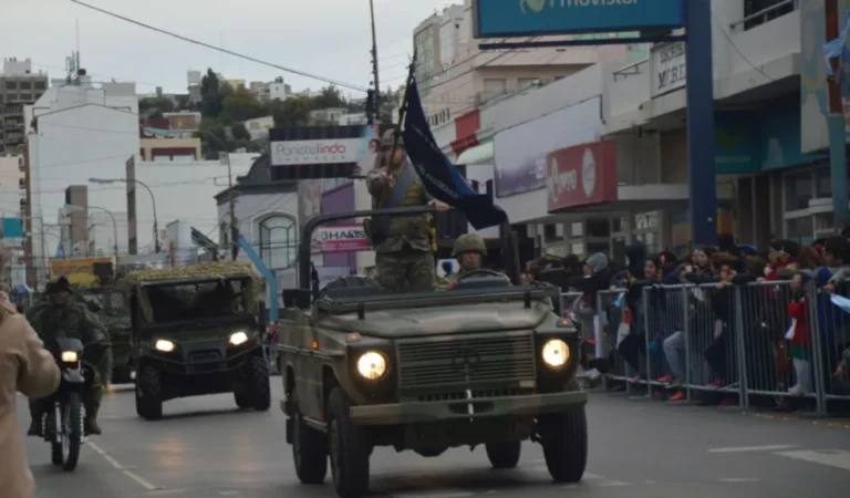 Suspenden el desfile del 2 de Abril por alerta naranja