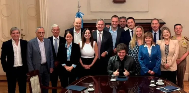 Sueldos del Gabinete Milei: Subieron de $3.500.000 a más de 7.200.000 y los ministros casi recuperan dos años de inflación