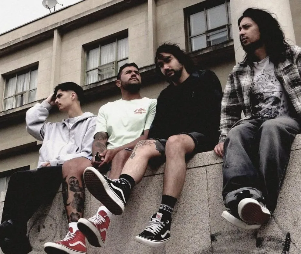 Asamblea de Fuego: un encuentro de distorsión y comunidad en el under comodorense