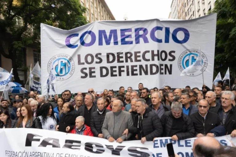 Empleados de comercio marcharon y advierten por la pérdida del poder adquisitivo