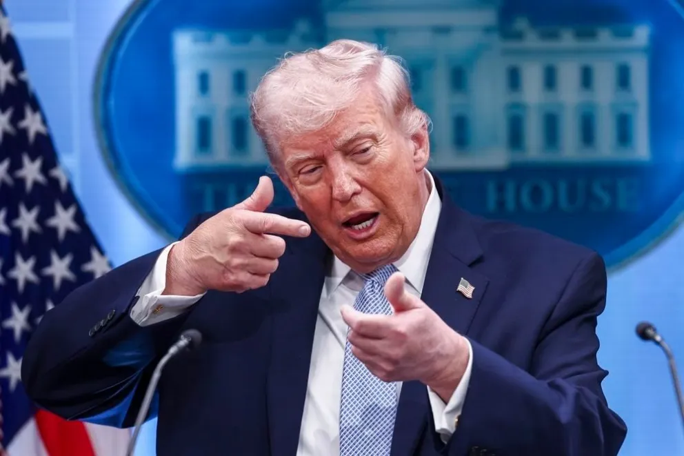 EE.UU. bloquea puertos iraníes desde el lunes