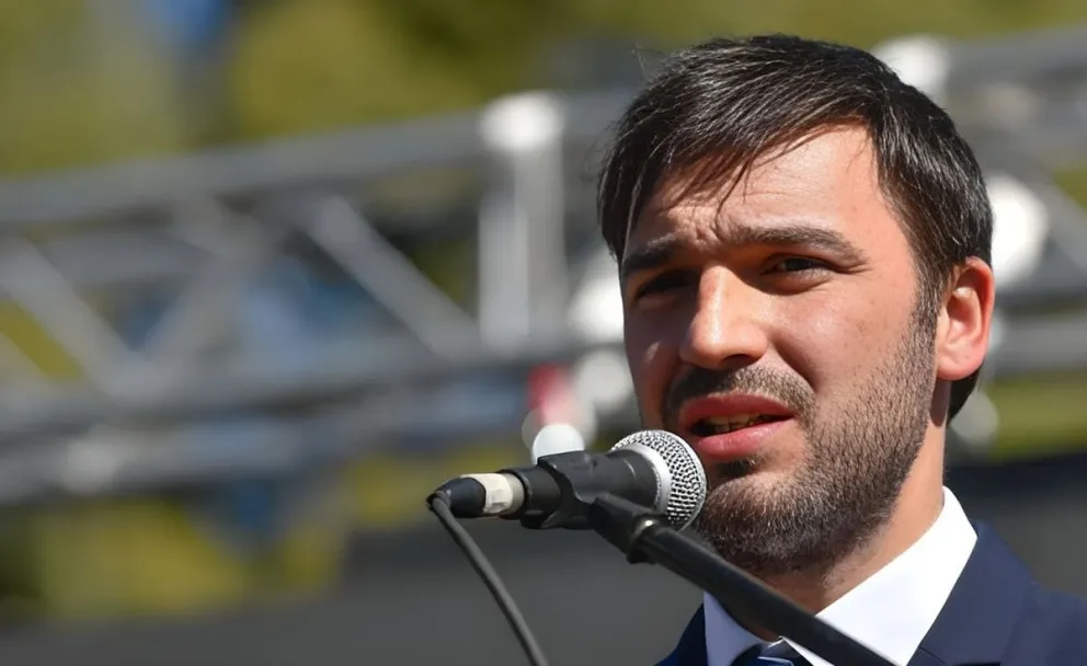 Torres anunció cambios en el Gabinete: Arnaudo al ISSyS, Paz a Economía y vuelve Wisky a Salud