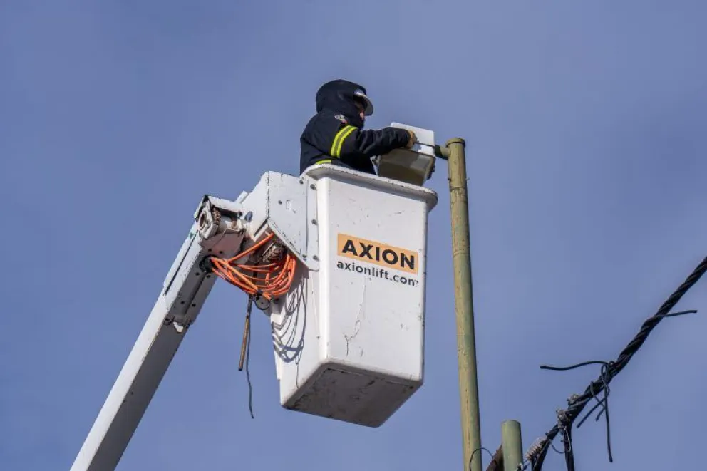 Se renovaron las luminarias del histórico barrio Hunt