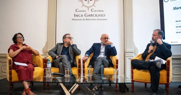 A 90 años de Mario Vargas Llosa: homenaje en Lima recuerda su obra y legado literario