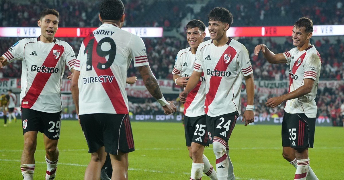 Así están las tablas del Torneo Apertura y los cruces de octavos: Independiente podría chocar con River pero antes se juega la clasificación con San Lorenzo