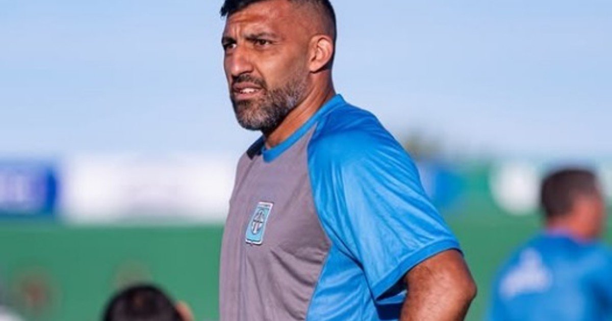 El enfático comunicado de Estudiantes de Río Cuarto tras la polémica decisión de apartar a diez futbolistas