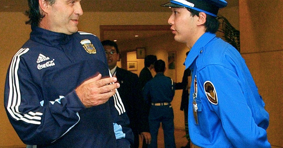 Corea-Japón 2002: la supuesta entrevista de Bielsa que hizo temer su renuncia antes del Mundial