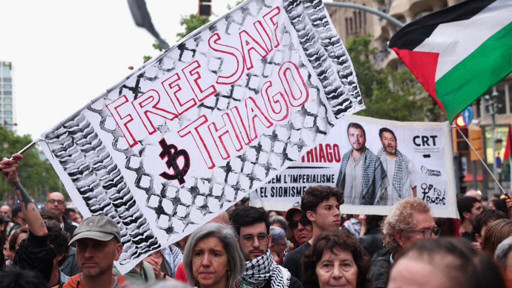 Dos activistas de la flotilla de ayuda a Gaza capturados comparecen ante un tribunal israelí