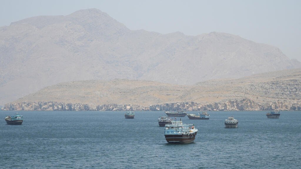 Irán responde a plan de tregua de EE. UU., según medios estatales; Kuwait y EAU interceptan drones