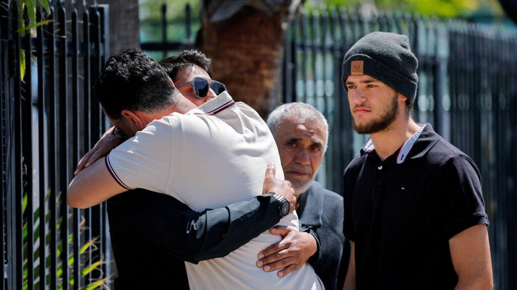 Dos adolescentes implicados: lo que se sabe del tiroteo mortal en una mezquita de San Diego
