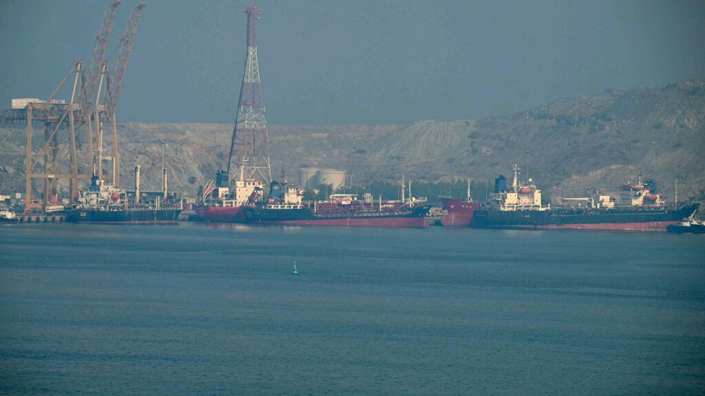 Petróleo: la OPEP+ sube sus cuotas de producción mientras el bloqueo de Ormuz asfixia la oferta
