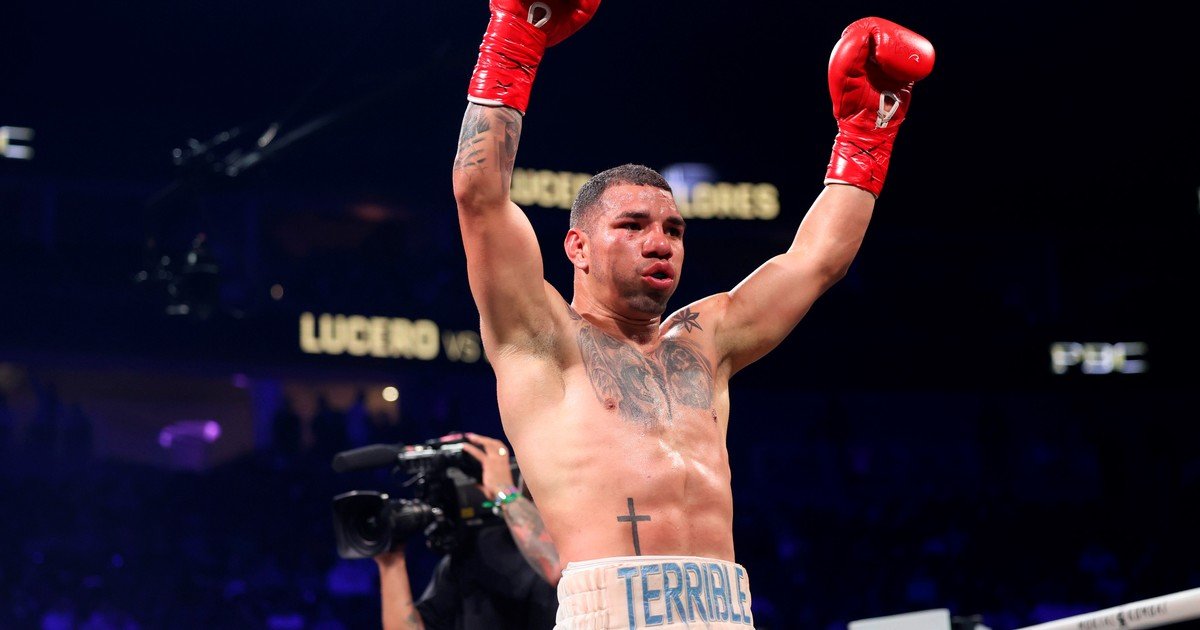 Ismael “El Terrible” Flores dio un enorme batacazo en Las Vegas: venció por decisión unánime al invicto Isaac Lucero