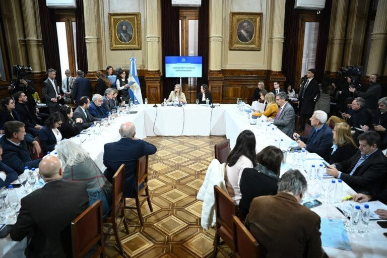 Senado. La reforma electoral pierde impulso en medio de la fuerte resistencia a eliminar las PASO