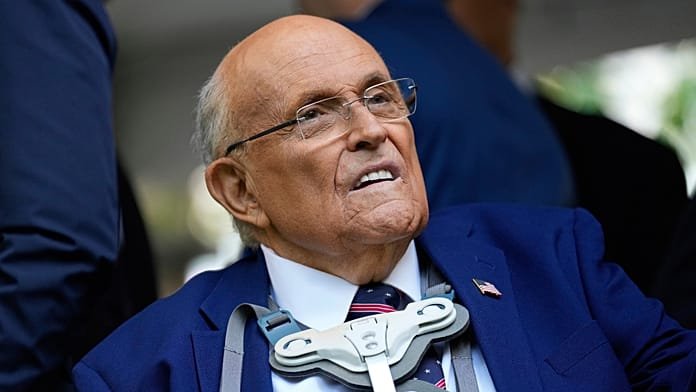 Rudy Giuliani, exalcalde de Nueva York, hospitalizado en estado crítico