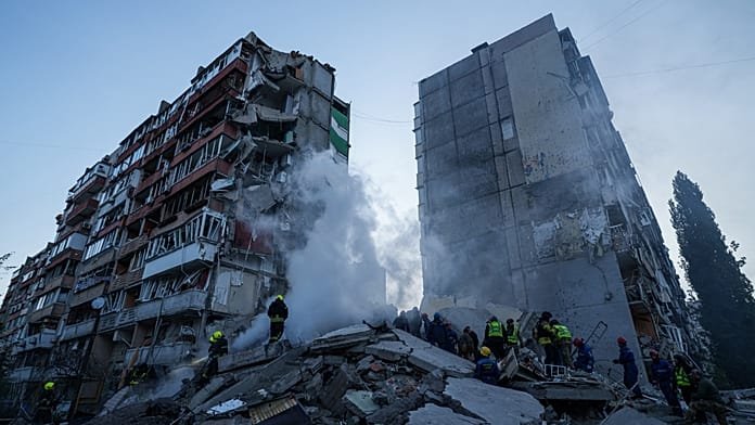 Al menos 7 muertos en Kiev tras 24 horas de bombardeos rusos