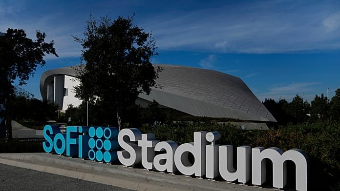 Trabajadores del estadio del Mundial exigen que ICE se mantenga al margen