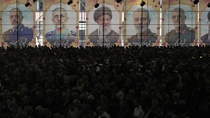 Irán recupera 30 bases de misiles en Ormuz y se prepara para una posible escalada militar