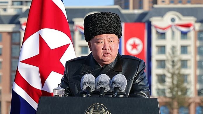 Kim Jong-un pide al Ejército que refuerce las defensas de Corea del Norte contra su "archienemigo"