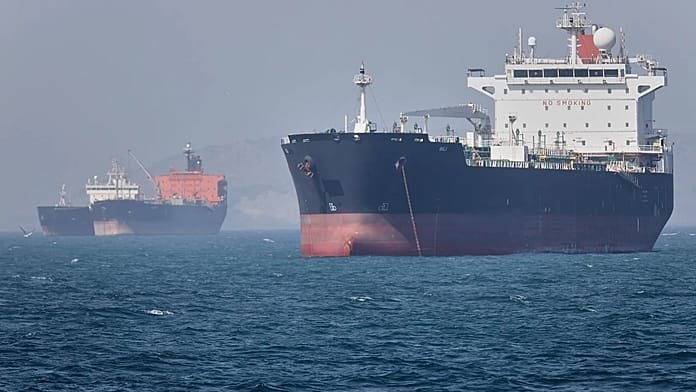 El Ejército de EE.UU. ha atacado un barco mercante que rompía el bloqueo hacia Irán