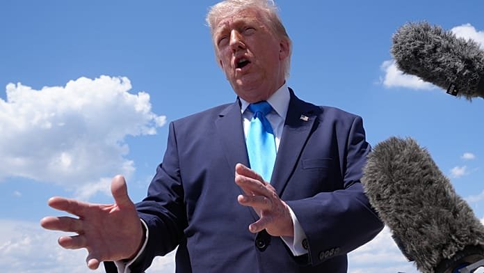Trump abre la puerta al diálogo con el presidente de Taiwán y tensa la relación con China