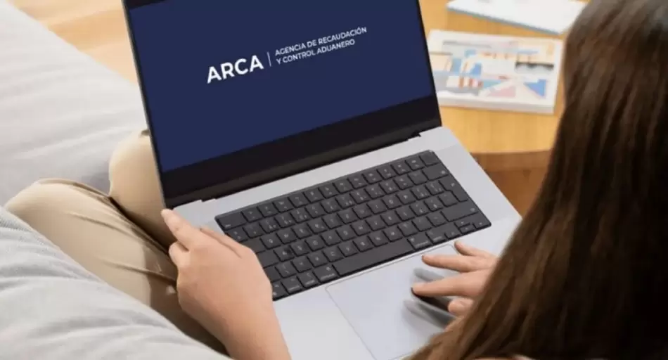 ARCA reglamentó el certificado de trabajo digital: qué cambia desde ahora para empleados y empresas