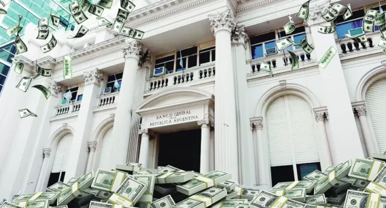 El mercado ya proyecta la inflación de abril y anticipa qué pasará con el dólar en 2026